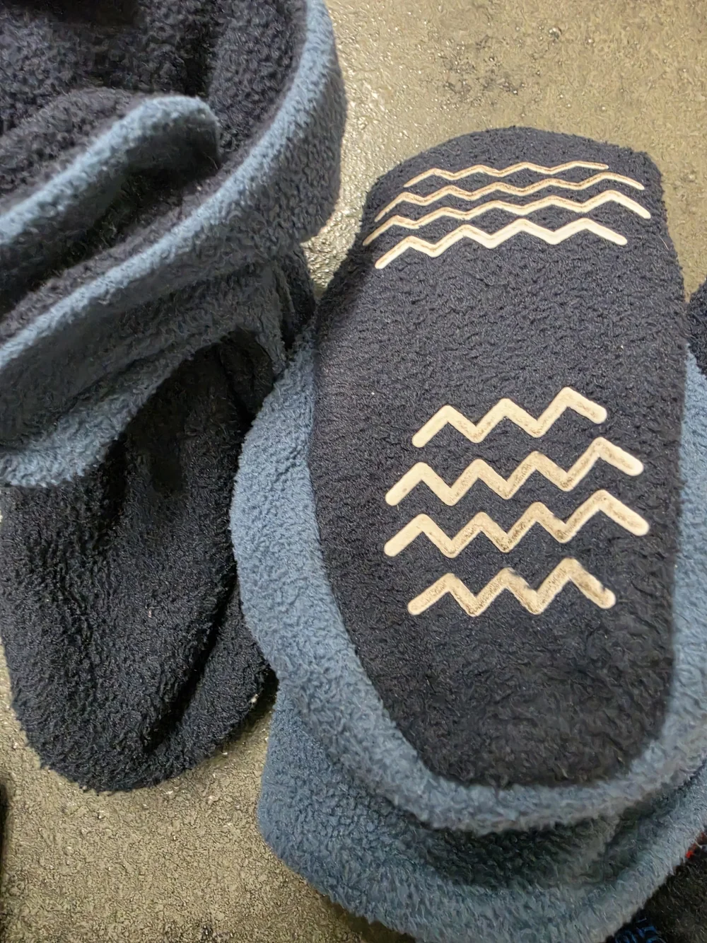 Boys Indoor Slippers Size 3T